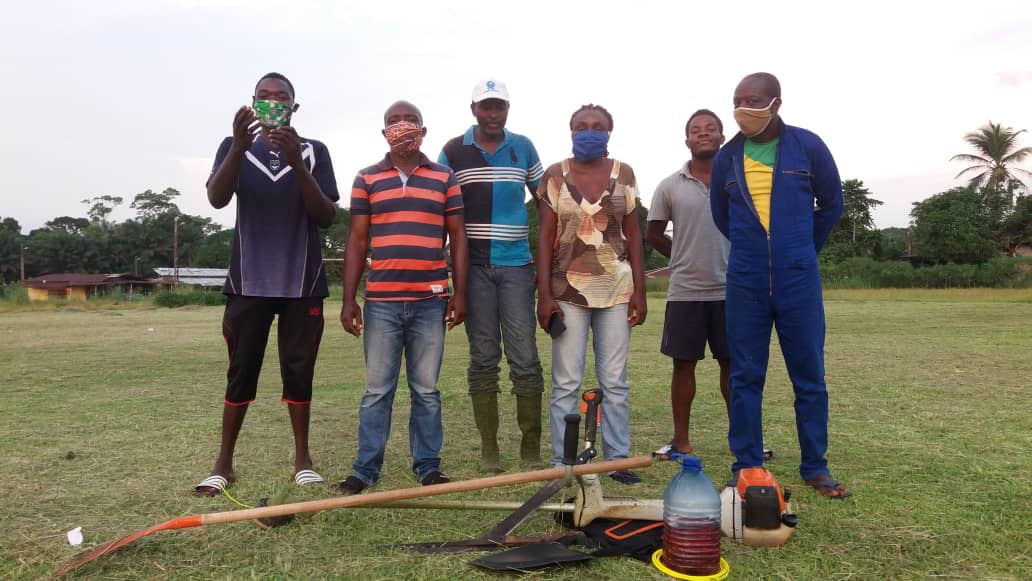 Gabon/Football: Opération nettoyage du stade de Cocobeach par le bureau de la sous ligue