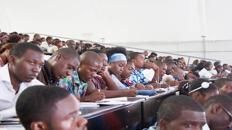 Gabon: le ministère de  l’Éducation nationale organise une Campagne de tests d’orientation dédiée aux bacheliers 2020