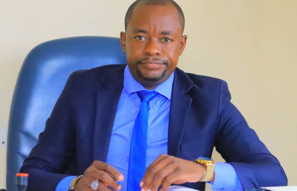 Gabon/Tripatouillage constitutionnel: le libre-propos de Handy Nang Nguema