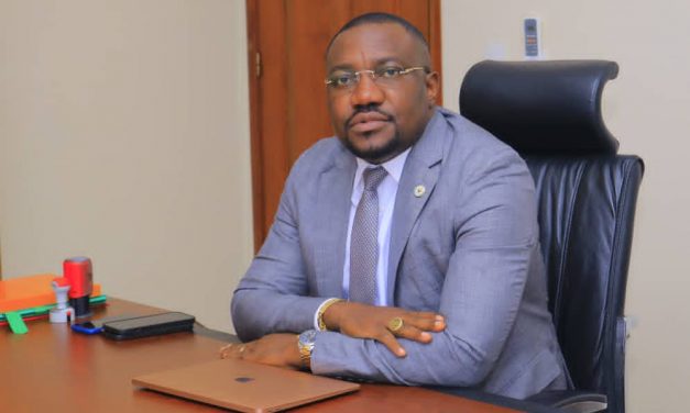Gabon : Entretien avec Séraphin Ondoumba, Point Focal ONUDC, chargé de coordonner la participation du Gabon au processus d&rsquo;examen, Commissaire-Membre de la CNLCEI