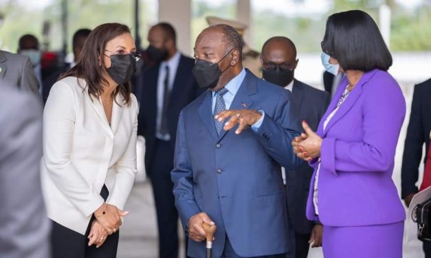 Gabon: Ali Bongo inaugure le centre International Multisectoriel de Formation et d&rsquo;Enseignement professionnels de Nkok