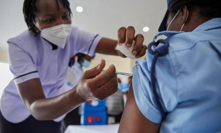 Gabon/Situation de la vaccination contre la Covid-19 au jeudi 12 août 2021:  70 961 (96%) personnes éligibles ont été vaccinées, 50 114 volontaires au total ont reçu leur 2ème dose de vaccin