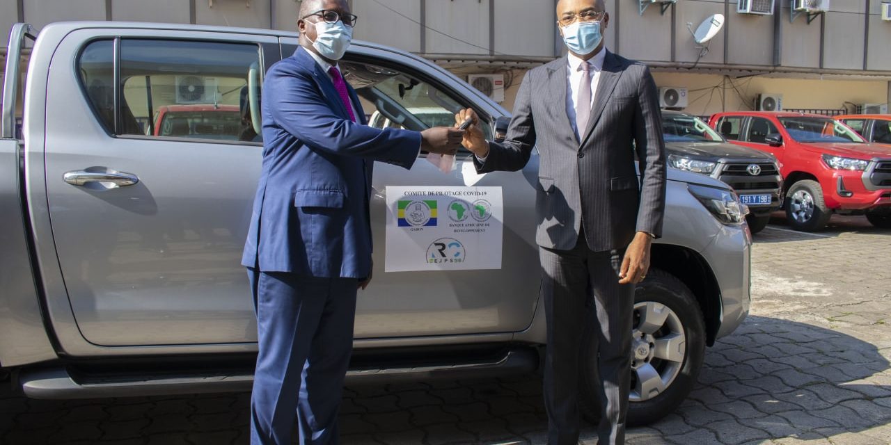 Gabon/Lutte contre la Covid-19: Le ministère de la santé se dote de dix véhicules 4×4