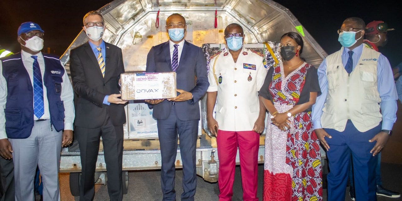 Riposte contre la pandémie à Coronavirus: Le Gabon reçoit 100 620 doses du vaccin Pfrizer offertes par les USA
