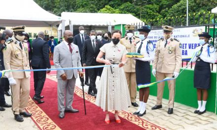 Gabon: Ali Bongo Ondimba inaugure le Complexe Scolaire LE BERET VERT Sylvia Bongo Ondimba ‘’A’’