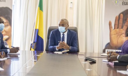 Gabon: Dr Guy Patrick Obiang Ndong assisté de son  Ministre Délégué a reçu l’ensemble des entités sous tutelle de son département Ministériel