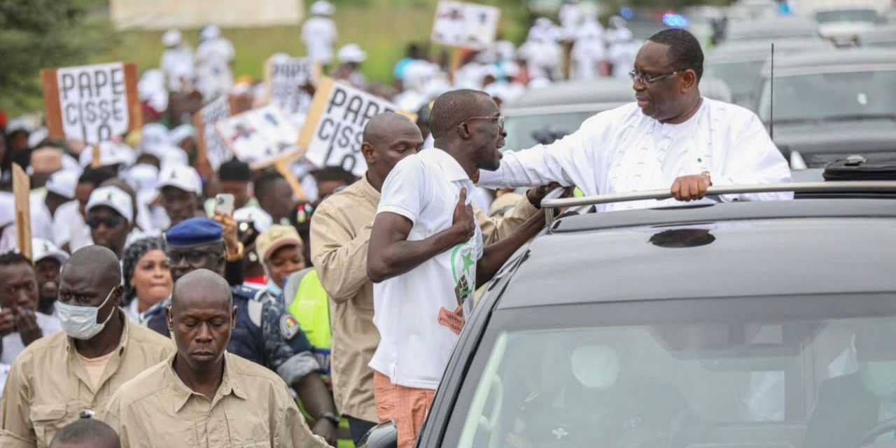 Sénégal: Macky Sall reçoit un accueil triomphal à Touba