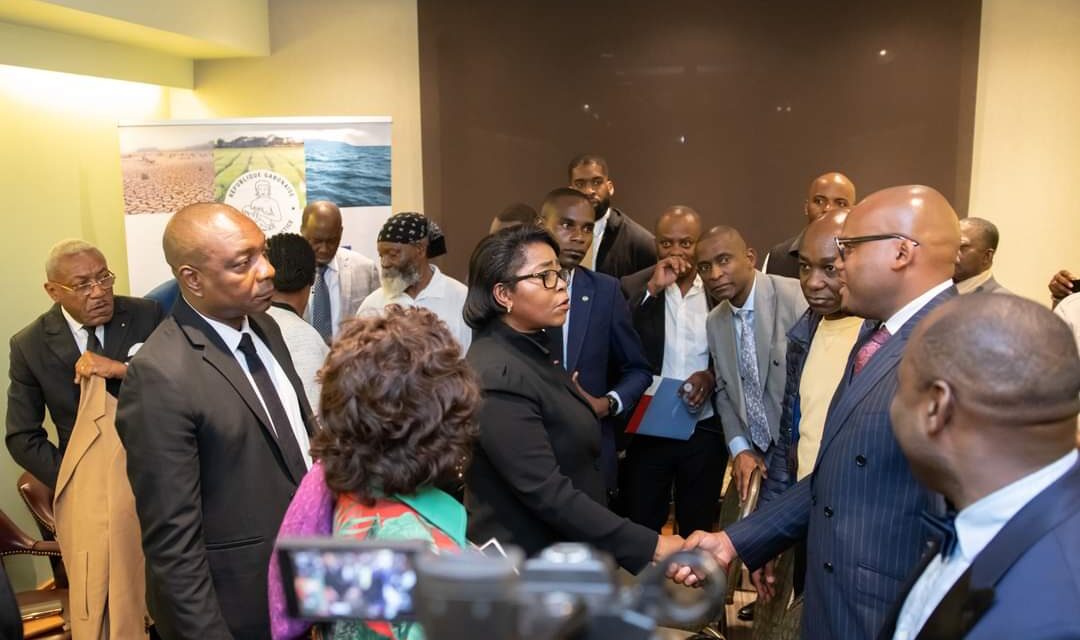 Diaspora: Des activistes tentent de semer le trouble au cour d’une réunion à l’ambassade du Gabon aux Etats Unis