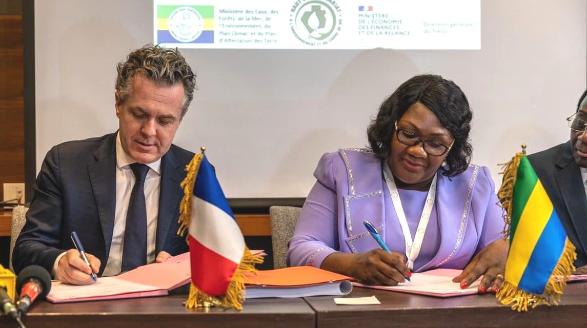 One Forest Summit: Le Gabon signe une convention avec la France pour la réhabilitation de la décharge de Mindoubé