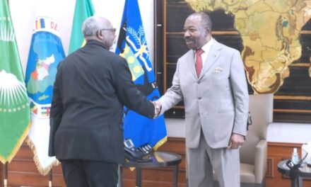 Gabon: Ali Bongo reçoit le Ministre des Relations Extérieures du Cameroun et le Secrétaire Général de la ZLECAF