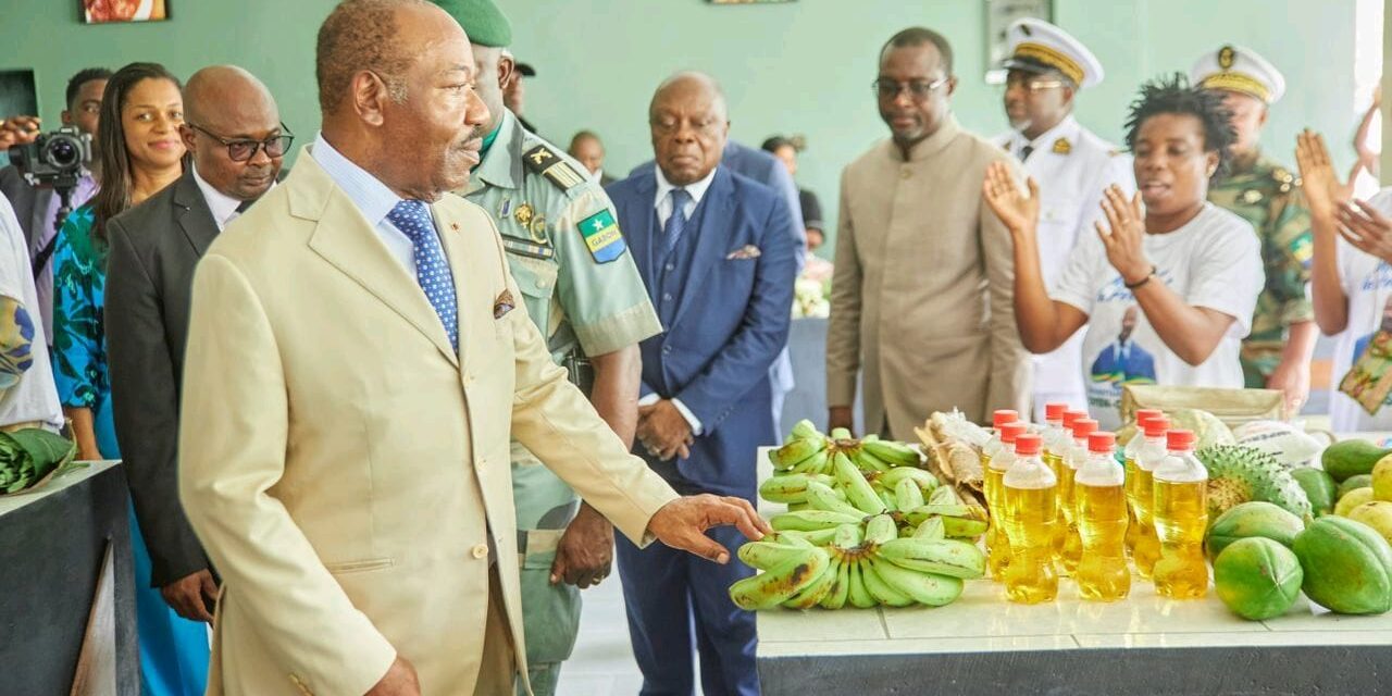Gabon: Ali Bongo Ondimba communie avec les populations du Moyen-Ogooué