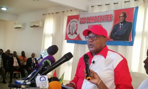 Gabon/Urgent.🔴 Scission: Akure-Davain dénonce la barque de Guy Nzouba et lance sa formation politique « Les Démocrates Libres