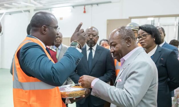 Gabon: Ali Bongo met en service la Raffinerie Gabonaise de l’or et inaugure la Zone Logistique Multimodale