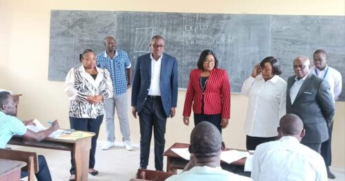 Gabon/Tchibanga: La Ministre de l’Education Nationale Camélia Ntoutoume-Leclerq lance les épreuves écrites du Baccalauréat session 2022-2023