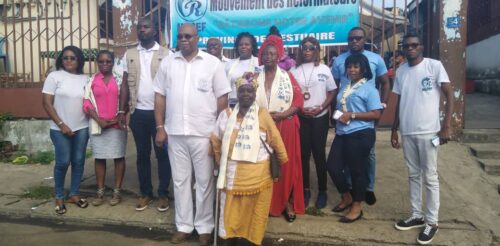 Gabon/Fête des Mères en différé : Alexandre Désiré Tapoyo célèbre les Mamans à Cocotiers !