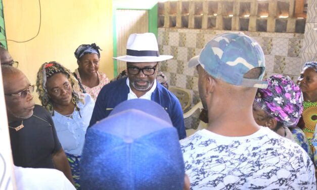 Oyem : Chen Sylvestre Mezui M’Obiang au chevet d’une famille endeuillée