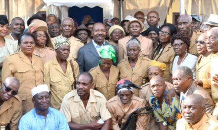 Gabon: Séjour chargé pour Ali Bongo: Dans le septentrion, le Chef de l’Etat communie avec les populations et préside un conseil des ministres délocalisé à Oyem