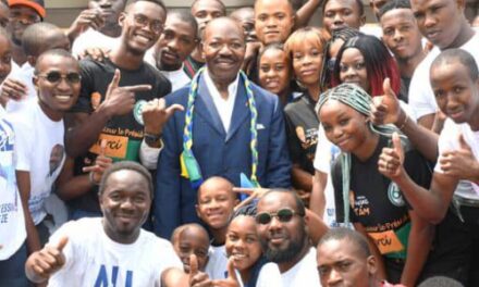 Gabon: Étape de Bitam, Ali Bongo Ondimba achève en apothéose sa tournée républicaine dans le Woleu-Ntem