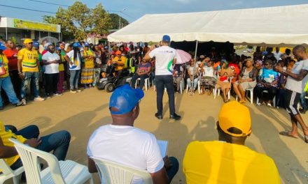 Akanda: Franck Nguema débloque 20 millions FCFA pour soutenir l’autonomisation des populations