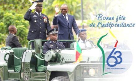 Bénin/An 63: Patrice Talon préside la grande parade militaire et paramilitaire au boulevard de la Marina