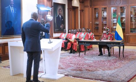 Gabon : Le Général Oligui Nguema, Président de la Transition Chef de l’Etat reçoit les serments des autorités de transition