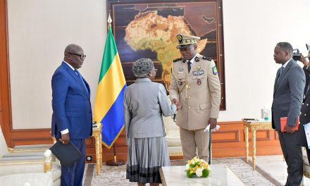 Gabon: Le Président de la Transition reçoit Pierre Claver Maganga Moussavou et Jean Boniface Assélé