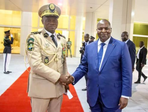 Leurs Excellences le Général Brice Clotaire Oligui Nguema et le Professeur Faustin Archange Touadera font le point des avancées de la Transition au Gabon