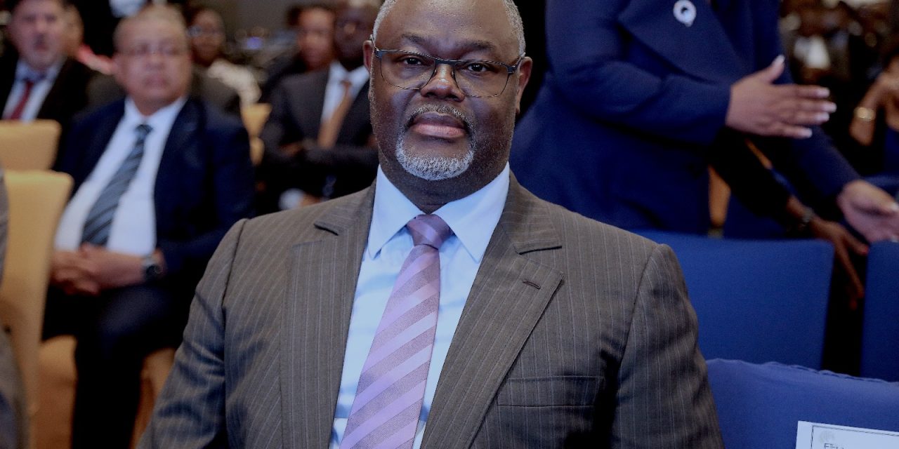Hervé Patrick Opiangah à l’Assemblée générale de la FEG