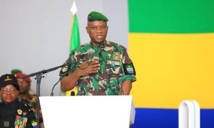 Défense : le Général Brice Clotaire Oligui Nguema s’adresse aux Forces de Défense et de Sécurité