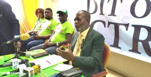 Mathias OTOUNGA lance le Rassemblement d’Éveil Gabonais pour l’Action, la Restauration et le Développement (REGARD)