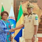 Le Président de la Transition reçoit l’Ambassadeur de la République de Sao-Tomé-et-Principe