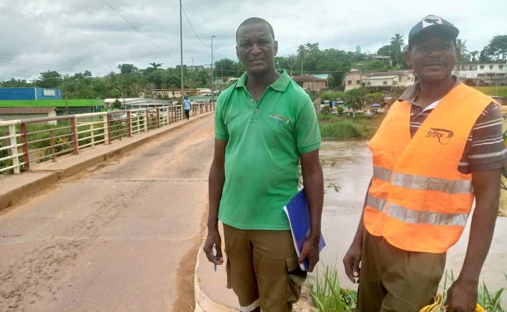 Les autorités et les partenaires unis pour lutter contre les inondations à Koula Moutou