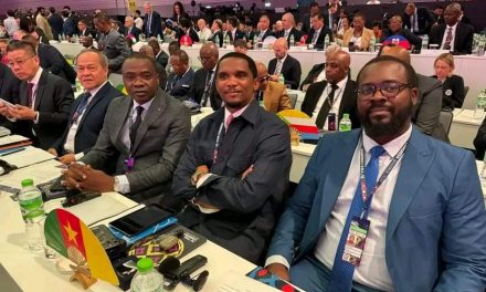 Samuel Eto’o et la Délégation de la FECAFOOT au 74ème Congrès de la FIFA à Bangkok
