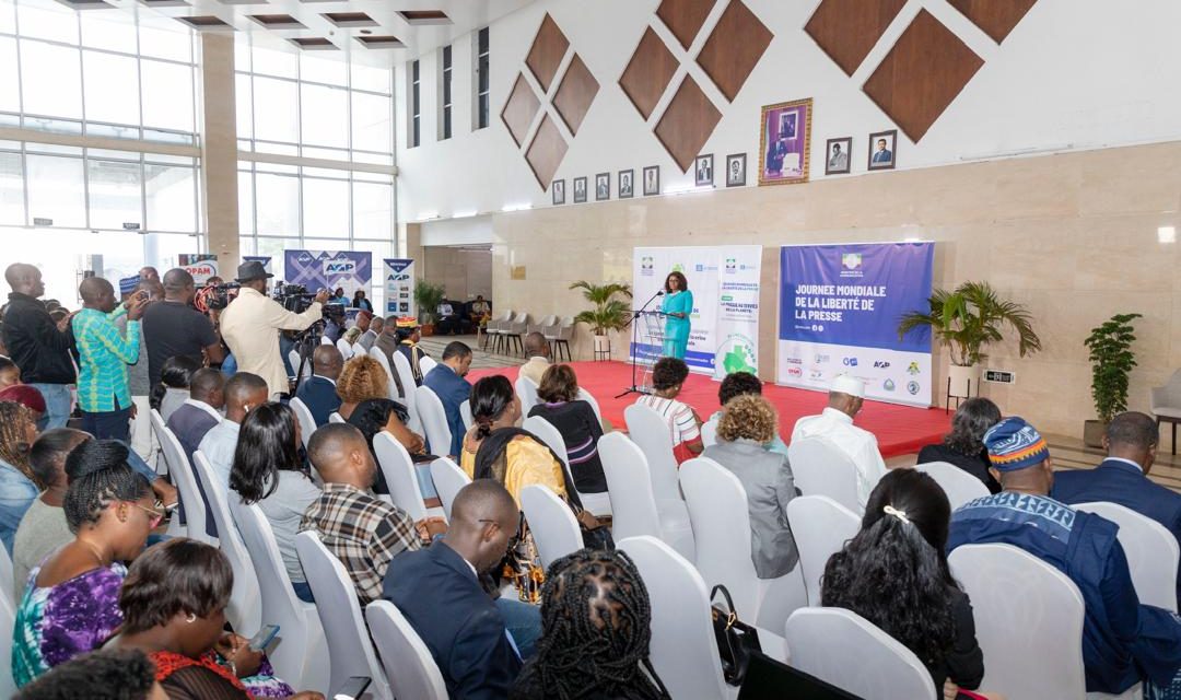 🛑Liberté de la Presse au Gabon : Mme Laurence Ndong Promeut les Actions pour une Presse Libre et Engagée