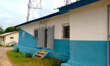 Koulamoutou attend l’Essor des Médias Locaux: Espoirs et Attentes autour de la Maison de la Radio et Télévision
