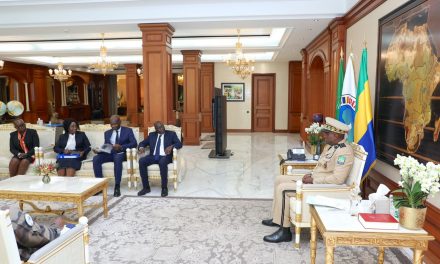 Le Chef de l’État échange avec le Vice-président pour l’Afrique de l’Ouest et Centrale de la Banque mondiale