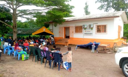 Succès de l’Opération Humanitaire du Samu Social à Koula-Moutou : Des Milliers de Personnes Soignées Gratuitement