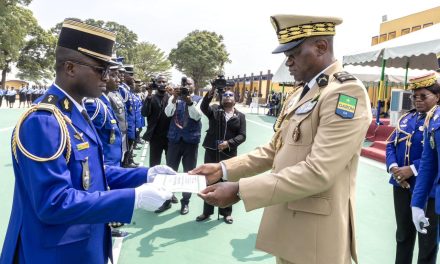 Le Général Brice Clotaire Oligui Nguema parraine la 16e promotion du cours d’Etat Major de la Gendarmerie Nationale