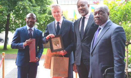 Rencontre Fructueuse Entre les Ministres de l’Économie du Gabon et de la France