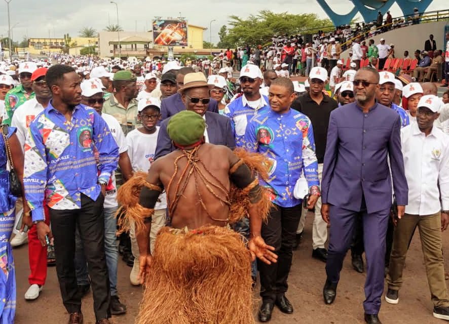 Oyem : L’association « Ossimane » soutient les actions du chef de l’État et du CTRI