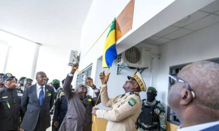 Le Président de la République inaugure le Tribunal de première instance de Ntoum