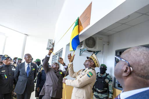 Le Président de la République inaugure le Tribunal de première instance de Ntoum