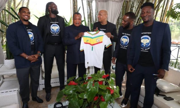 Sport : Cinq internationaux africains soutiennent la création de l&rsquo;académie de football de l&rsquo;Alima.