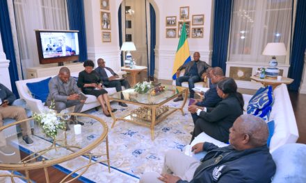 Brice Clotaire Oligui Nguema, rencontre le personnel de l’Ambassade du Gabon aux États-Unis