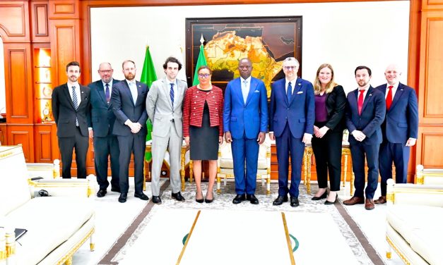 Gabon–États-Unis : Un nouvel élan diplomatique sous le sceau de la coopération économique
