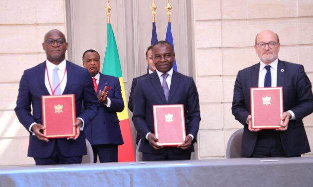 Diplomatie : À Paris, Denis Sassou-N’Guesso et Emmanuel Macron scellent plusieurs accords stratégiques renforçant leur coopération économique et politique