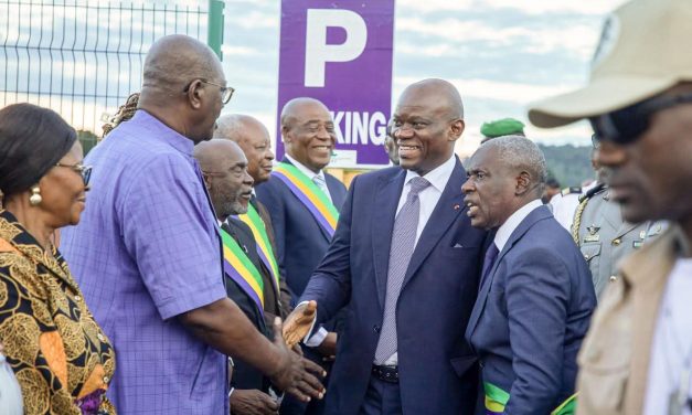Brice Clotaire Oligui Nguema en visite à Oyem pour suivre l’avancement des projets de développement