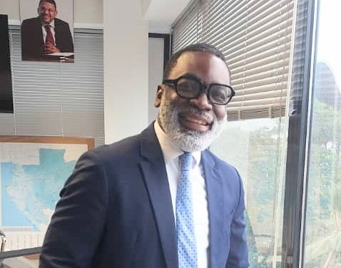 Interview exclusive – “Une entreprise qui veut vivre doit faire du marketing” dixit Cyril Ondzigui,