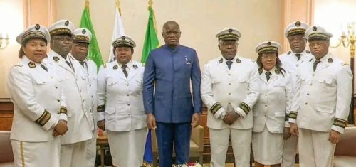 Gabon : Brice Clotaire Oligui Nguema échange avec les neuf gouverneurs de province sur le développement local et la bonne gouvernance