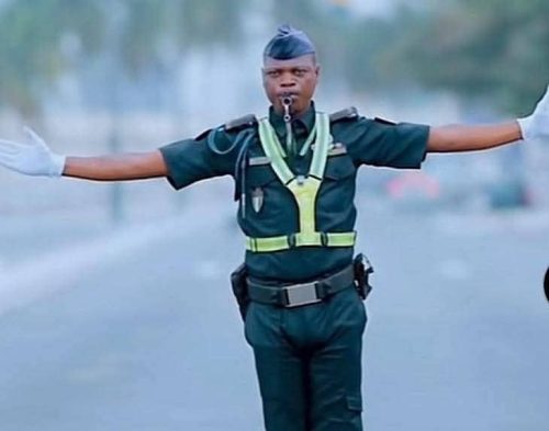Brigadier-chef Loundou : Un talent de la voie publique enfin reconnu